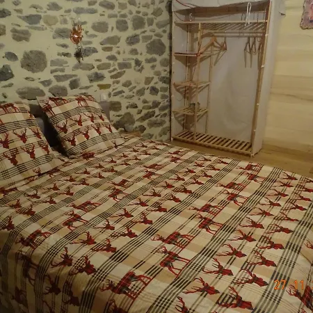 לינה וארוחת בוקר L Etable Au Naturel