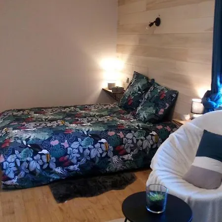 L Etable Au Naturel 3* מוריאק