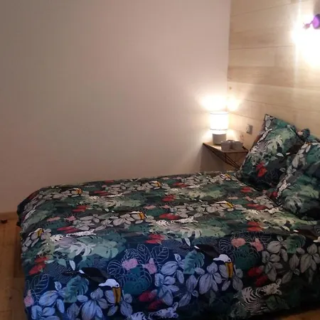 לינה וארוחת בוקר L Etable Au Naturel 3*